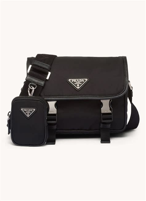 zwarte leren cross over tas prada|Prada Crossbodytas van leer • Zwart • de Bijenkorf.